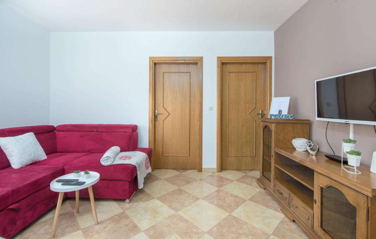 Apartmani Lorena Poreč Buitenkant foto