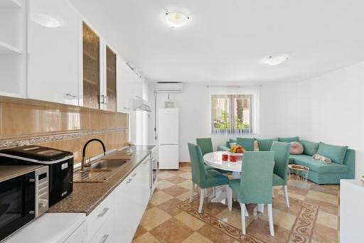 Apartmani Lorena Poreč Buitenkant foto